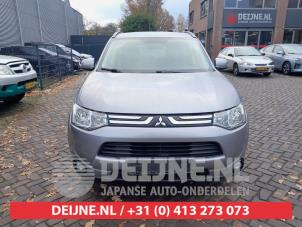 Mitsubishi Outlander 12-