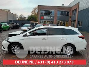 Toyota Auris 13-