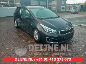 Kia Ceed Combischakelaar ramen O575989 Donorvoertuig