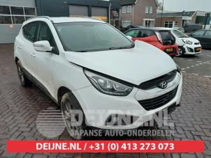Hyundai IX35 Bumper Rooster O598014 Donorvoertuig