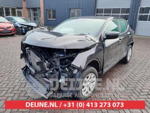 Nissan Qashqai 14-