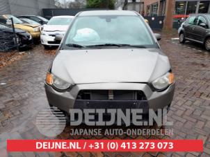 Mitsubishi Colt 04-