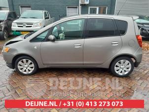 Mitsubishi Colt 04-