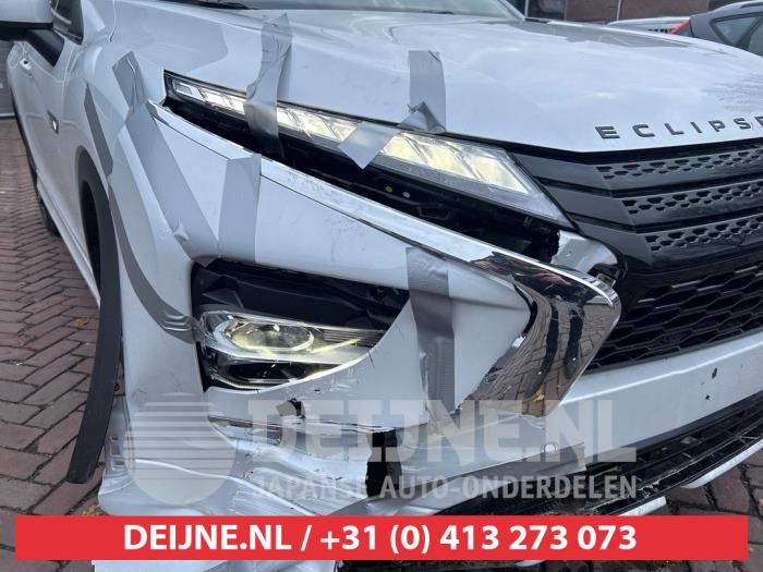 Mitsubishi Eclipse Cross 2.4 16V PHEV 4x4 Sloopvoertuig (2023, Wit)