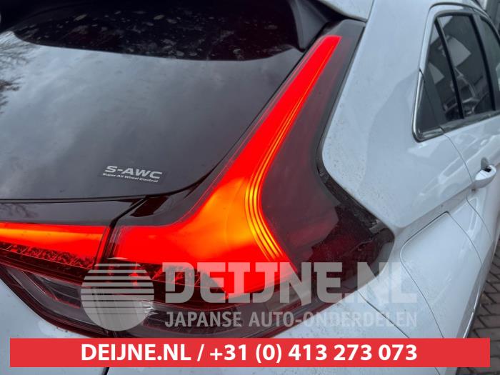 Mitsubishi Eclipse Cross 2.4 16V PHEV 4x4 Sloopvoertuig (2023, Wit)