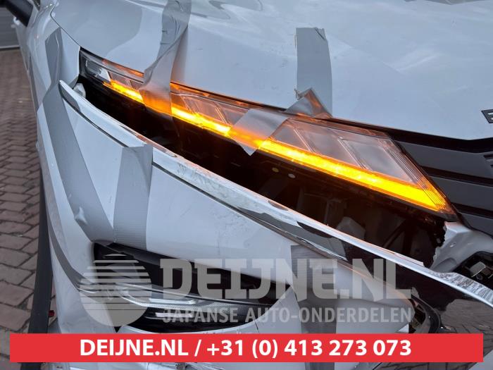 Mitsubishi Eclipse Cross 2.4 16V PHEV 4x4 Sloopvoertuig (2023, Wit)