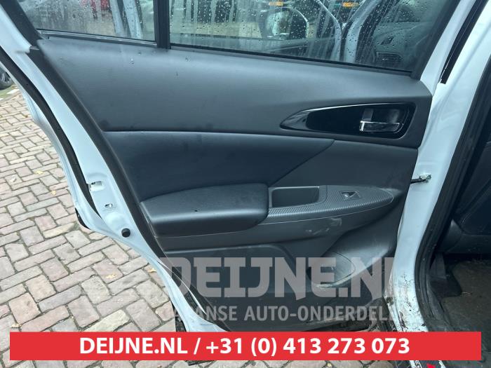 Mitsubishi Eclipse Cross 2.4 16V PHEV 4x4 Sloopvoertuig (2023, Wit)