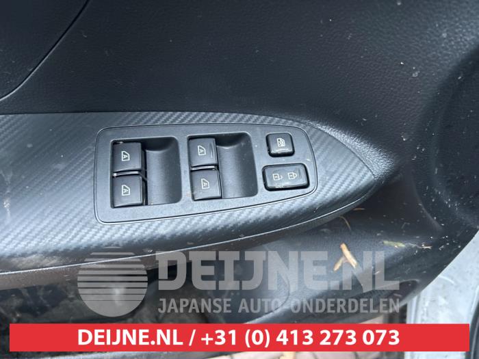 Mitsubishi Eclipse Cross 2.4 16V PHEV 4x4 Sloopvoertuig (2023, Wit)