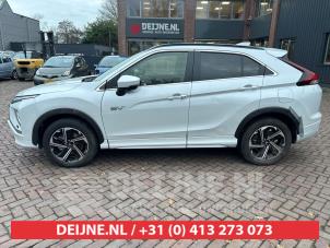 Mitsubishi Eclipse cross 17-