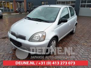 Toyota Yaris 1 00-