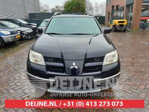 Mitsubishi Outlander 03-