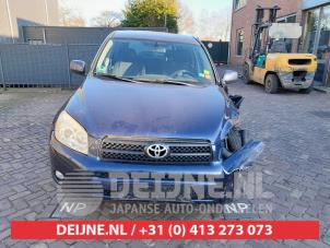 Toyota Rav-4 06-