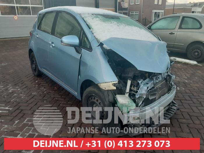 Toyota Verso-S Sun visor O584027 Donor vehicle