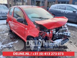 Toyota Aygo Front drive shaft, left O584228 Donor vehicle