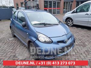 Toyota Aygo Bumperframe achter O646098 Donorvoertuig