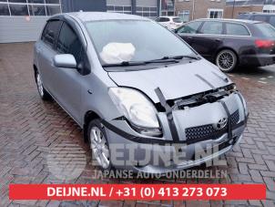 Toyota Yaris Bremszange links vorne O594394 Spenderfahrzeug