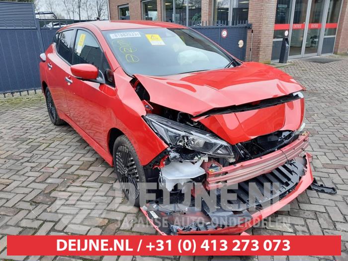 Nissan Leaf 39/40kWh Sloopvoertuig (2023, Rood)
