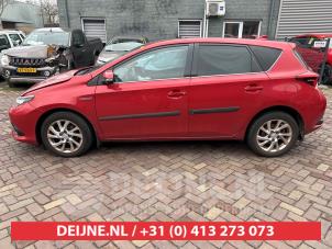 Toyota Auris 13-