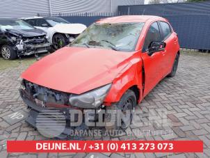 Mazda 2 15-