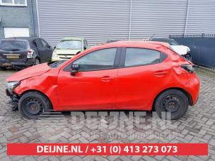 Mazda 2 15-