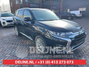 Mitsubishi Outlander Bumper Rooster O648849 Donorvoertuig