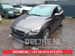 Mazda 2 15-