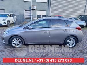 Toyota Auris 13-