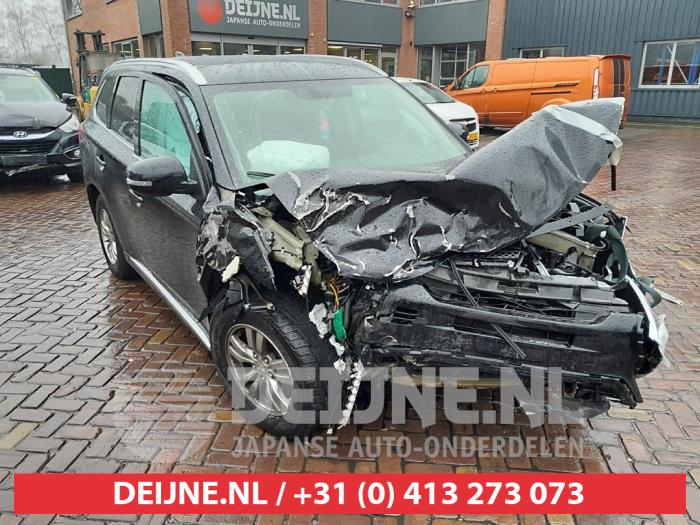 Mitsubishi Outlander Getriebe O592241 Spenderfahrzeug