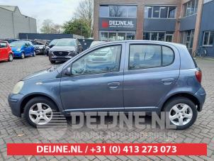 Toyota Yaris 1 00-
