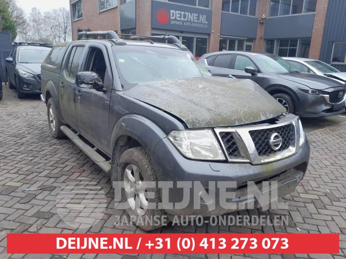 Nissan Navara Navigatie bedienings paneel O596223 Donorvoertuig