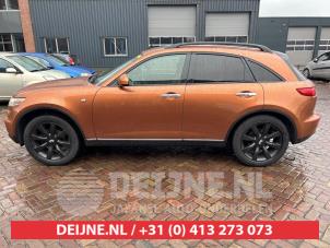 Infiniti FX 03-
