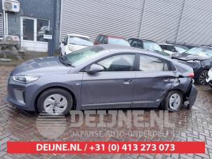 Hyundai Ioniq 16-