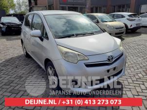 Toyota Verso-S Rear door window 4-door, left O599012 Donor vehicle