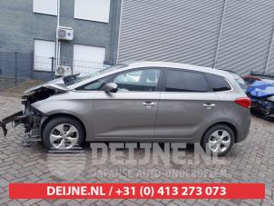 Kia Carens 13-