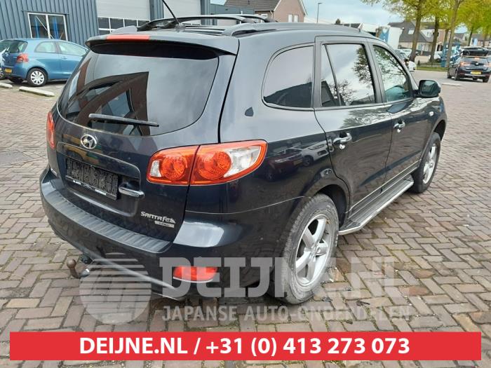 Hyundai Santa Fe II 2.2 CRDi 16V 4x2 Sloopvoertuig (2008, Zwart)