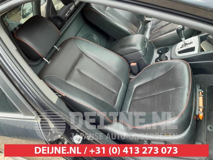 Hyundai Santa Fe II 2.2 CRDi 16V 4x2 Sloopvoertuig (2008, Zwart)