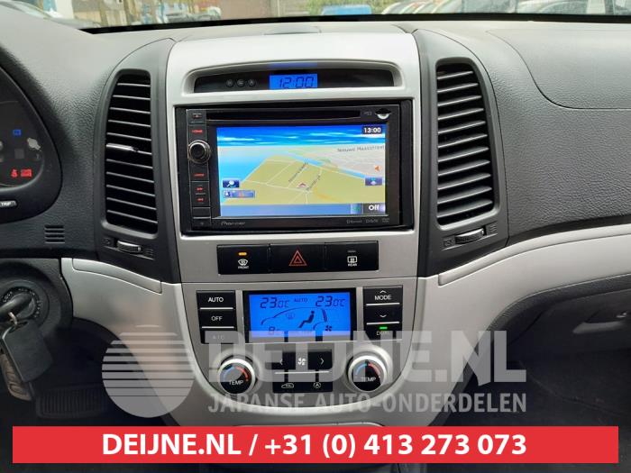Hyundai Santa Fe II 2.2 CRDi 16V 4x2 Sloopvoertuig (2008, Zwart)