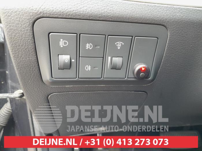 Hyundai Santa Fe II 2.2 CRDi 16V 4x2 Sloopvoertuig (2008, Zwart)