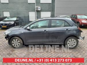 Kia Rio 17-