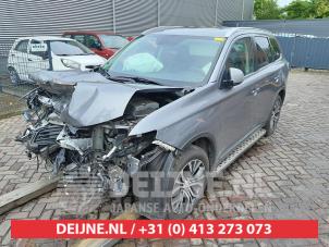 Mitsubishi Outlander 12-