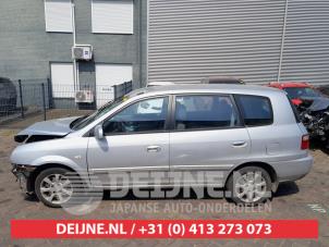 Kia Carens 00-