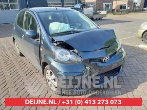 Toyota Aygo Door window 4-door, front right O601052 Donor vehicle