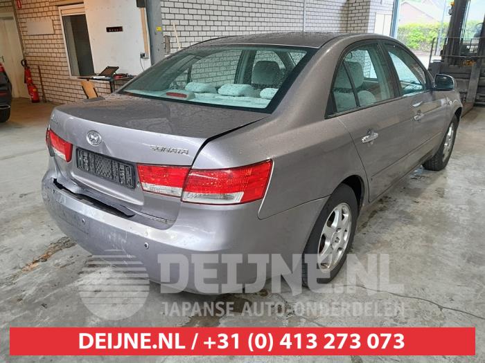 Hyundai Sonata 2.4 16V CVVT Sloopvoertuig (2007, Grijs)