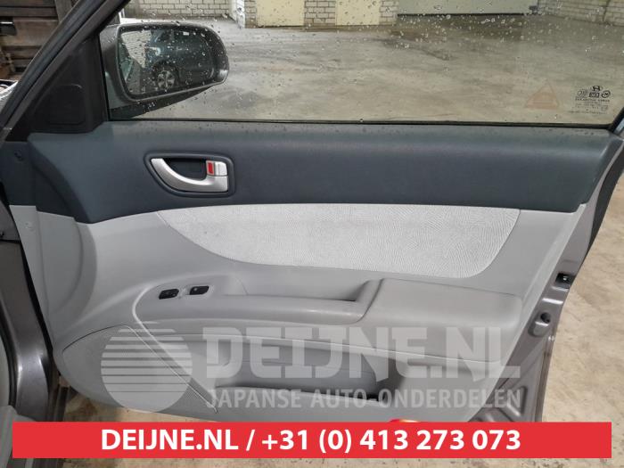 Hyundai Sonata 2.4 16V CVVT Sloopvoertuig (2007, Grijs)