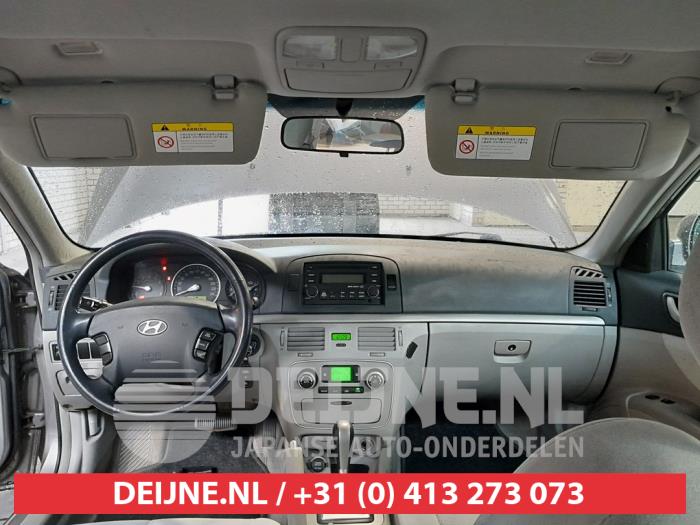 Hyundai Sonata 2.4 16V CVVT Sloopvoertuig (2007, Grijs)