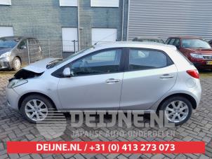 Mazda 2 07-
