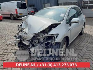 Toyota Auris 07-