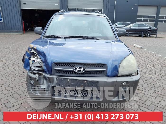 Hyundai Tucson 2.0 16V CVVT 4x2 Sloopvoertuig (2005, Blauw)