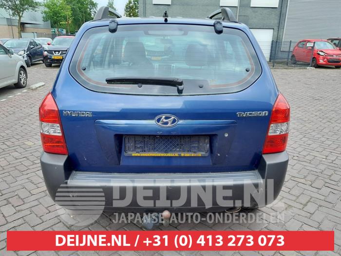 Hyundai Tucson 2.0 16V CVVT 4x2 Sloopvoertuig (2005, Blauw)