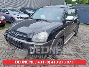 Hyundai Tucson 04-